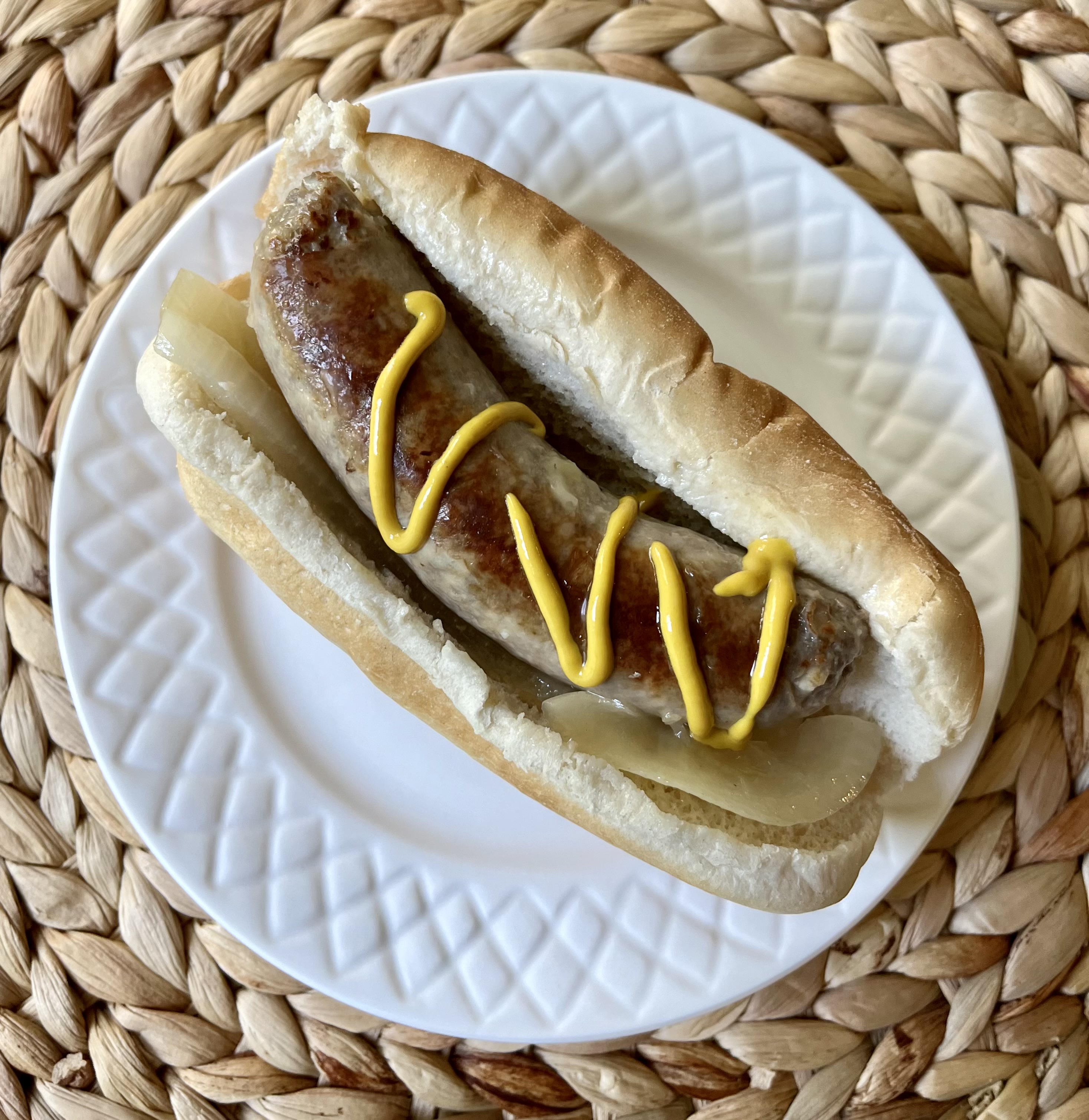 How to Make Stovetop Bratwurst